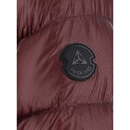 Bordeaux jacket with fixed hood and logo patch on the sleeve in glossy Tech Fabric for men