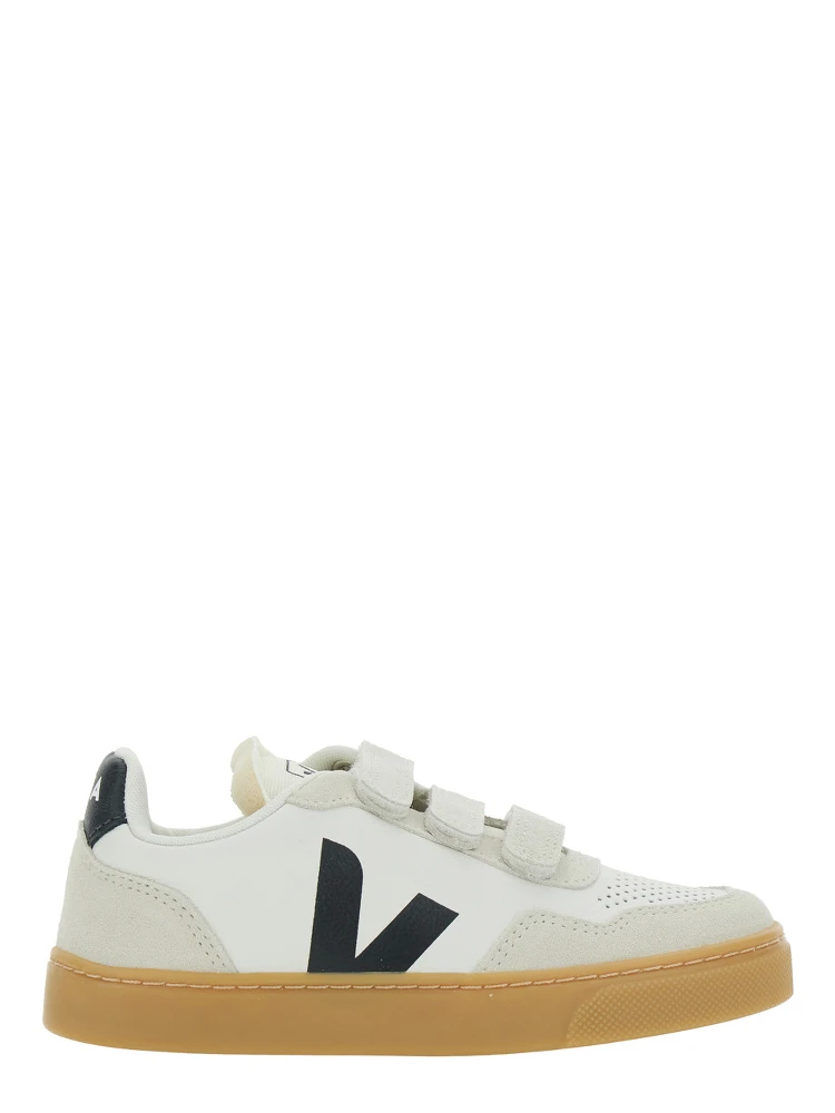 Sneaker V-90 Low Top with Logo Patch on the Side and Contrast Heel with Leather Lettering Logo for Kids