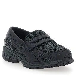 Lifestyle Black Sneakers with Slip-On Design and Mesh Inserts in Leather Unisex