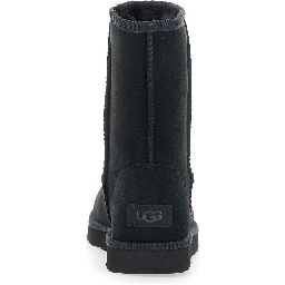 Boots Classic Short with Logo Patch on the Back and Fur Lining in Black Suede for Women