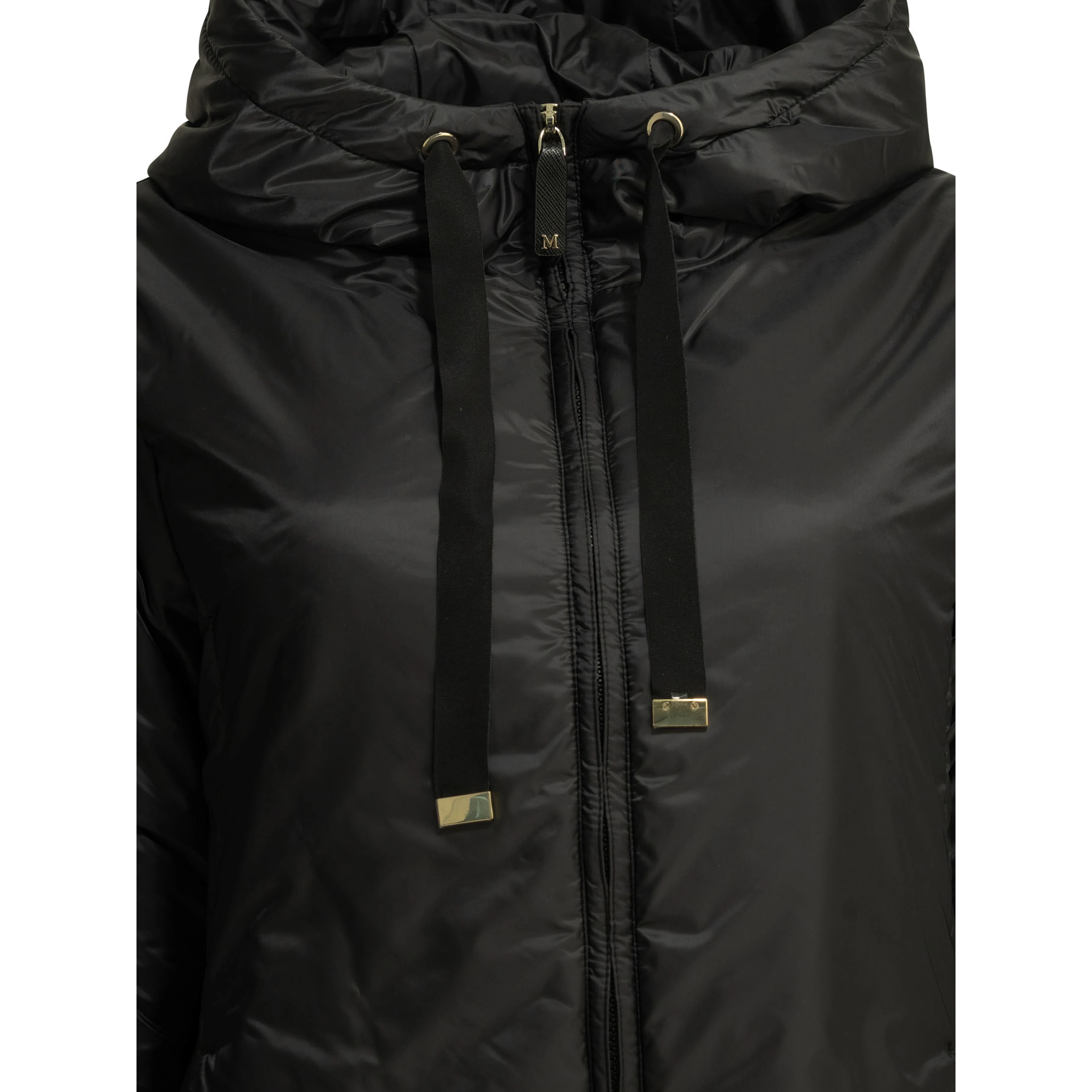 Water-repellent padded jacket