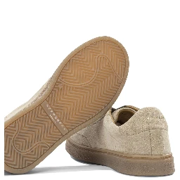 Sneakers & Slip-On