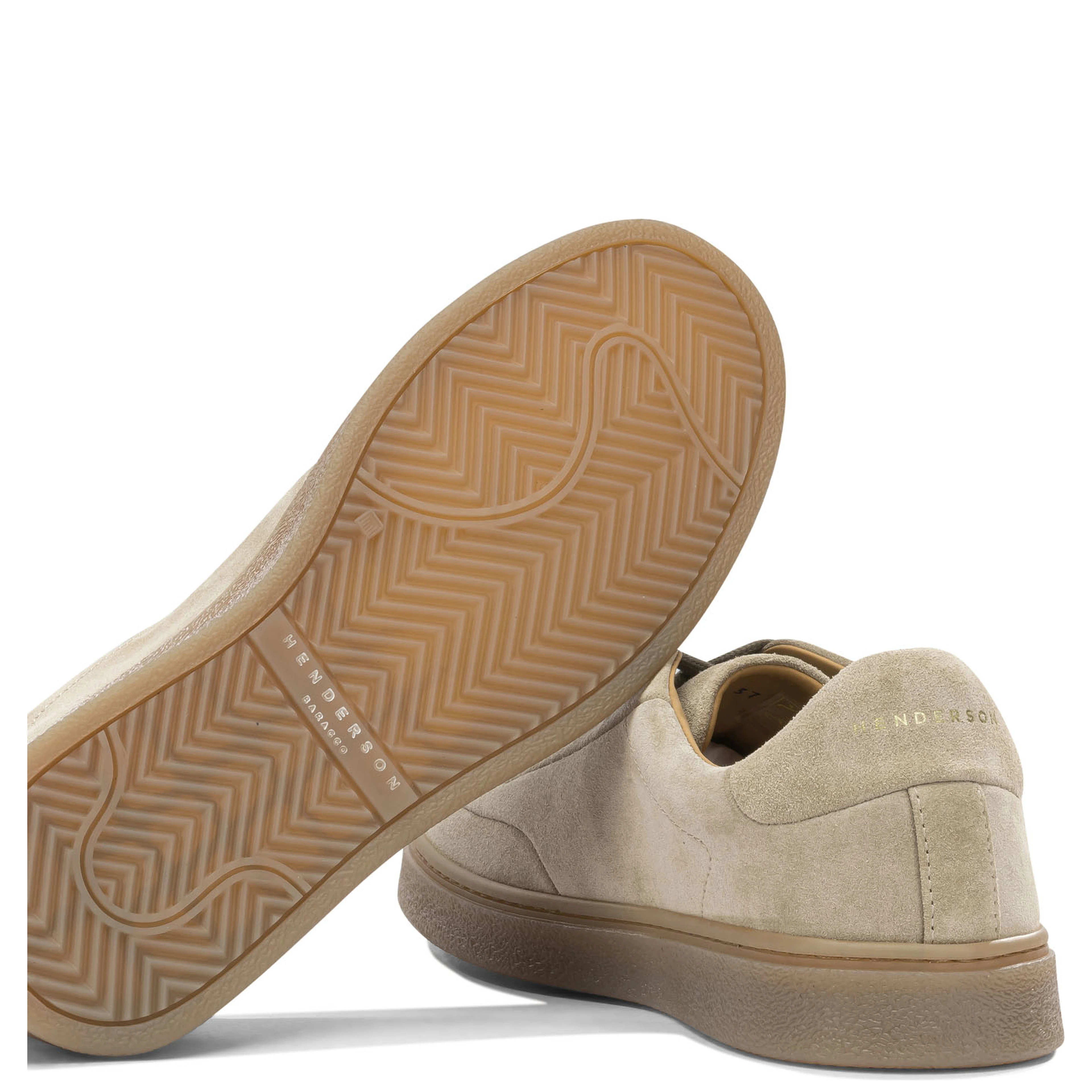 Sneakers & Slip-On