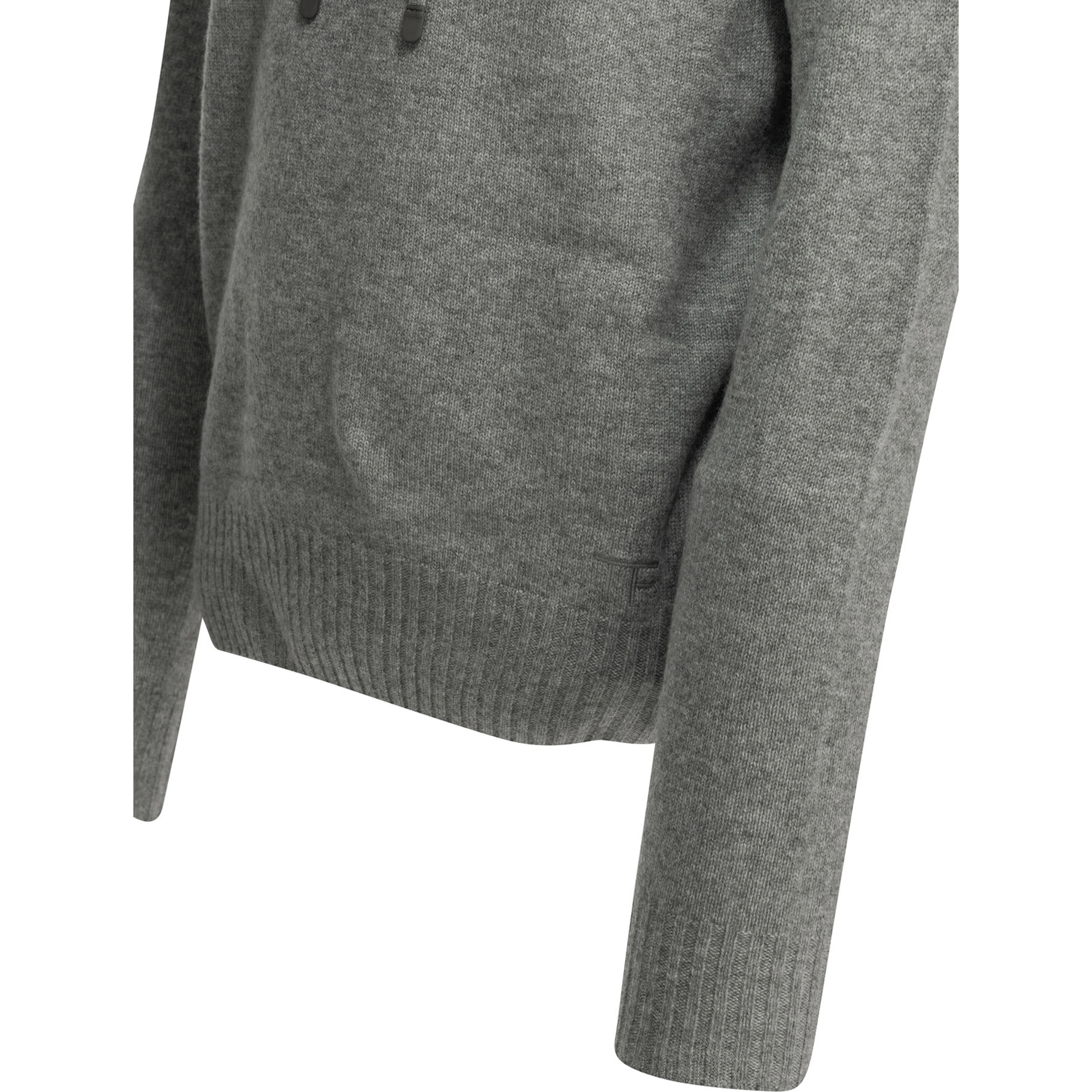 Cashmere hooded sweater