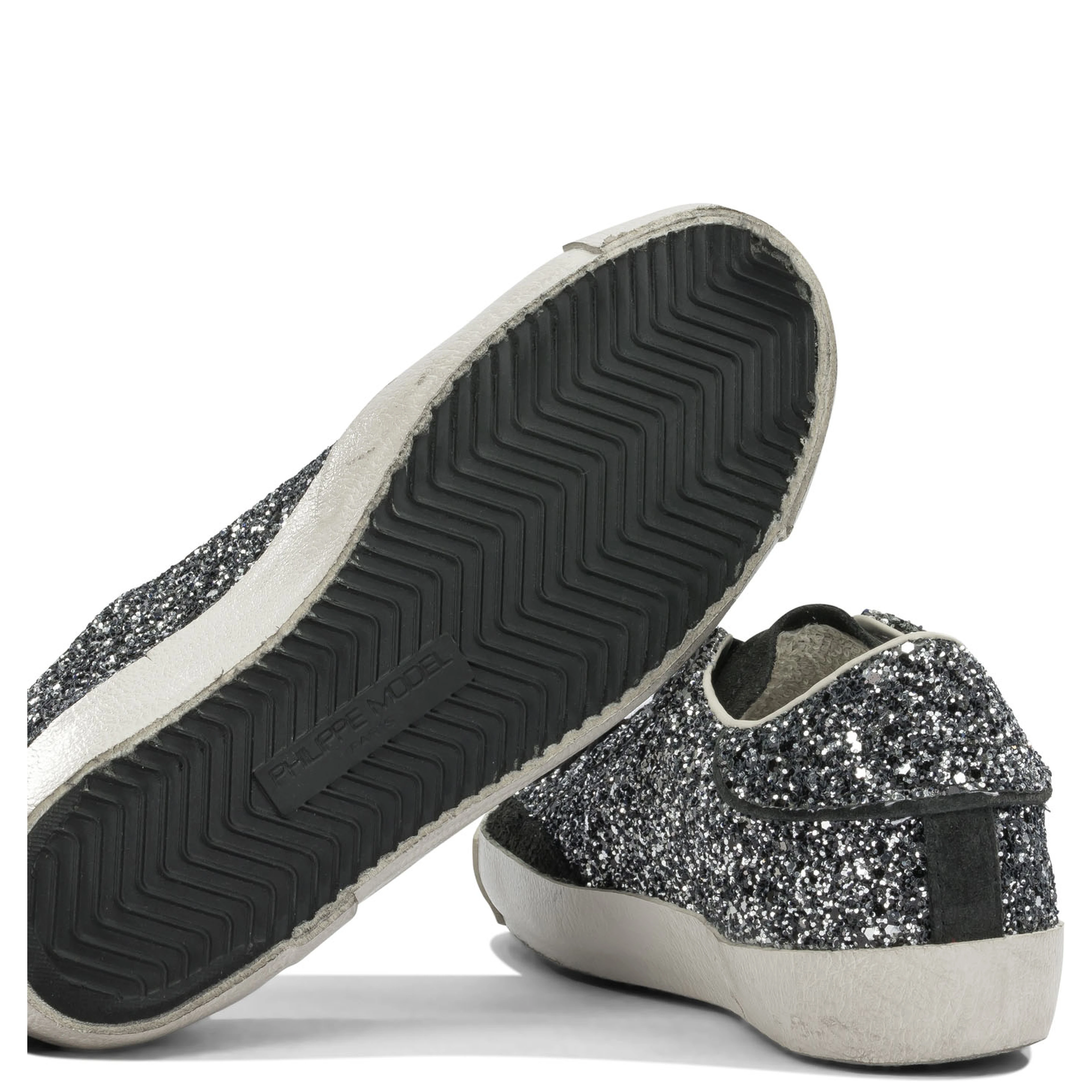 Sneakers & Slip-On