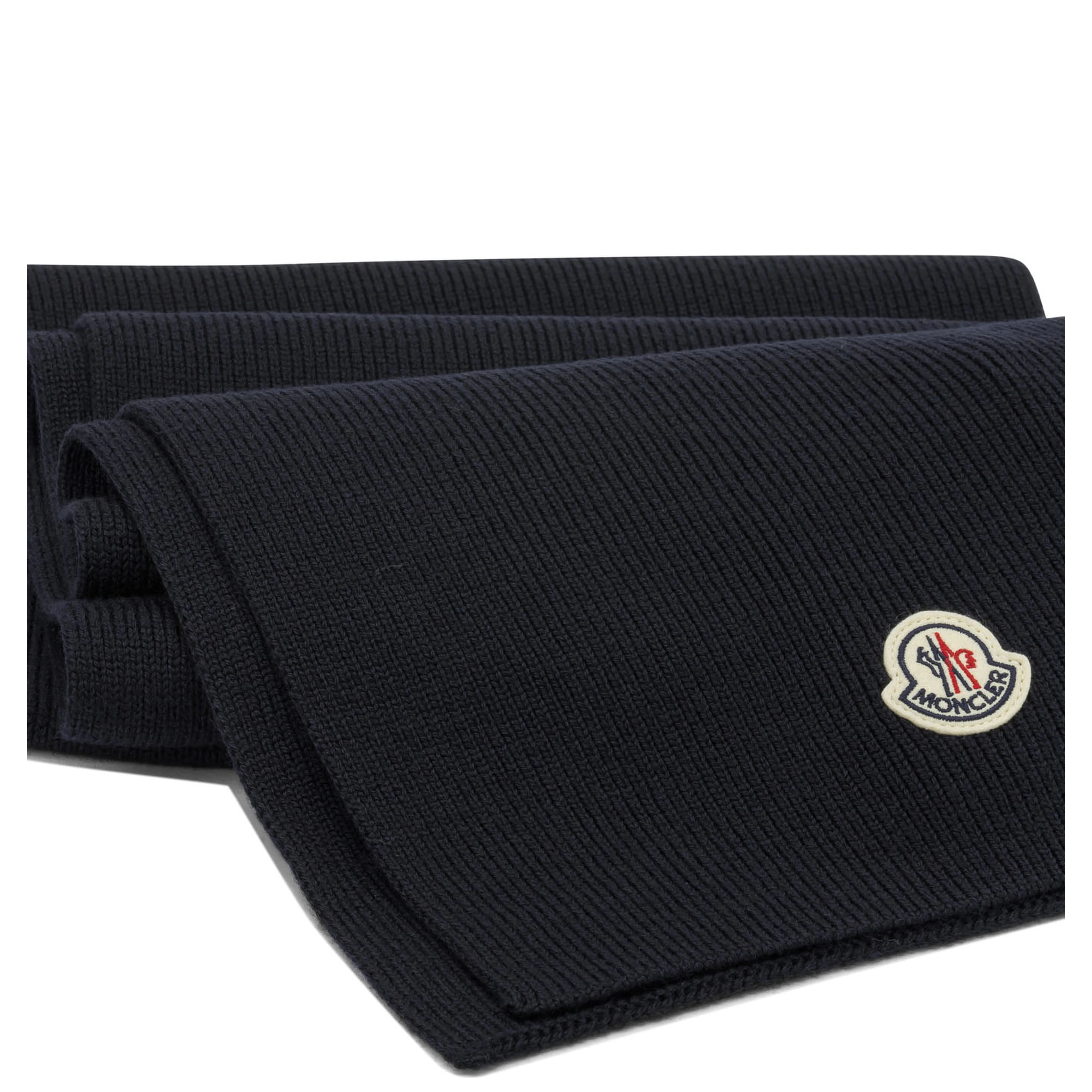 Classic Scarf with Logo