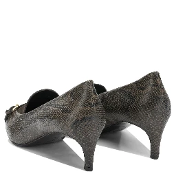 Heeled shoes