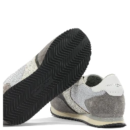 Sneakers & Slip-On