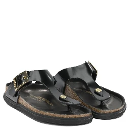 "Gizeh Droplet Buckle" low sandals