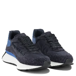 Sneakers & Slip-On