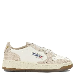 "Medalist Low" Low-Top Sneakers