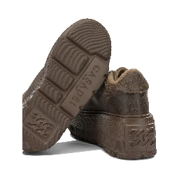 Sneakers & Slip-On
