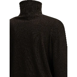 Cashmere turtleneck sweater
