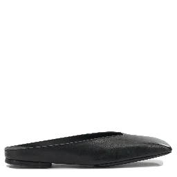 "Temple" Slipper