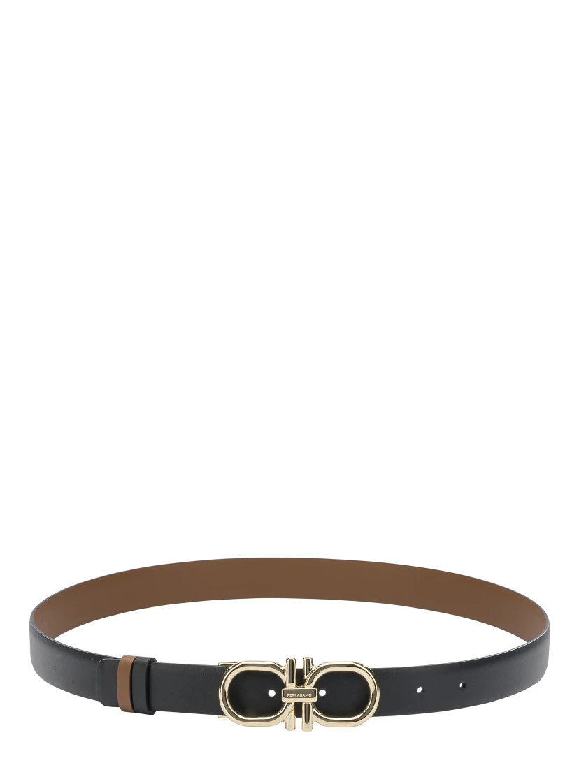 Leather belt with hooks