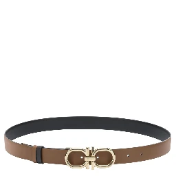 Leather belt with hooks
