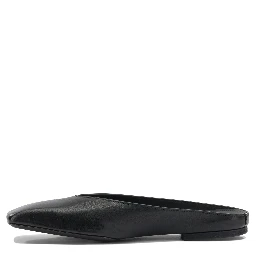 "Temple" Slipper