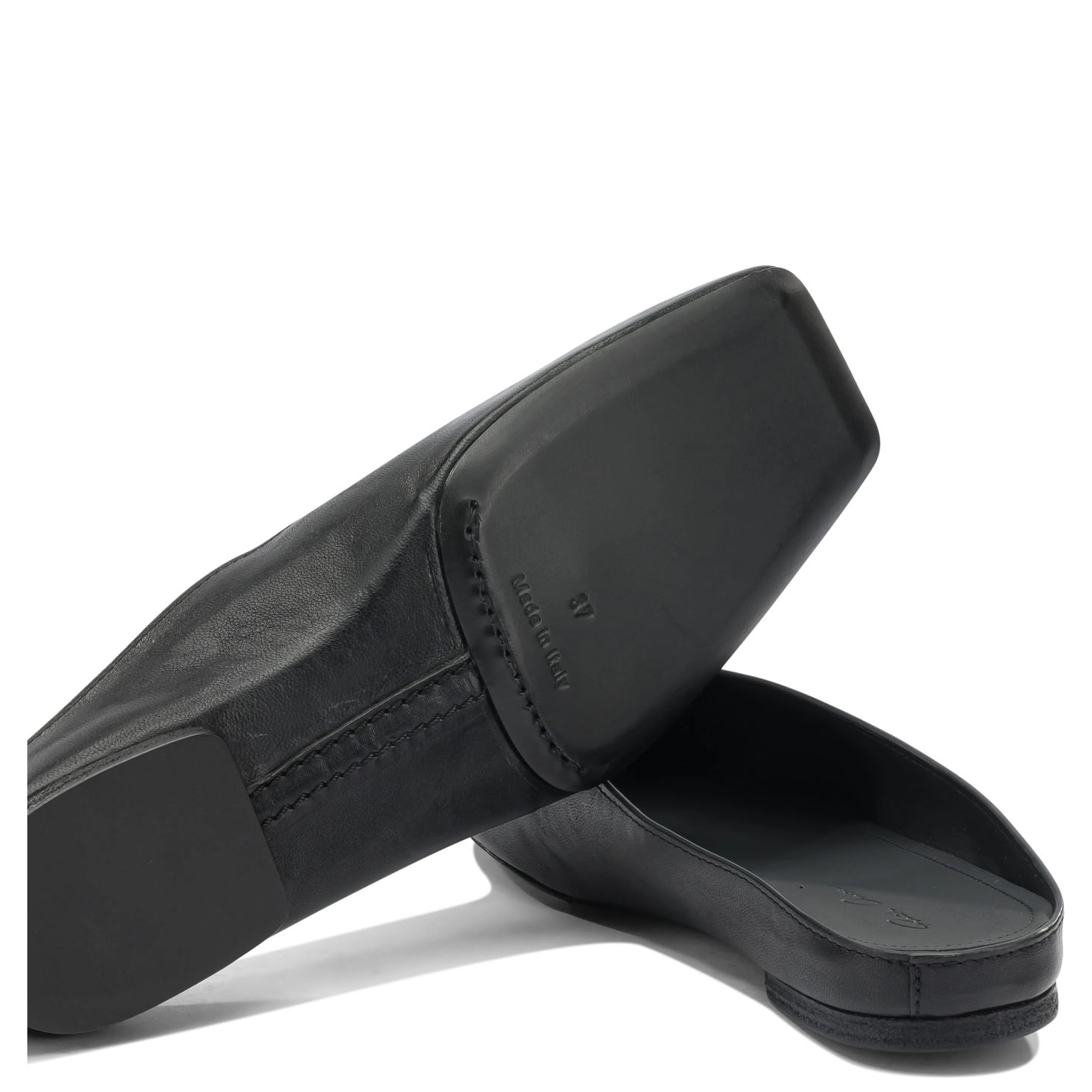 "Temple" Slipper