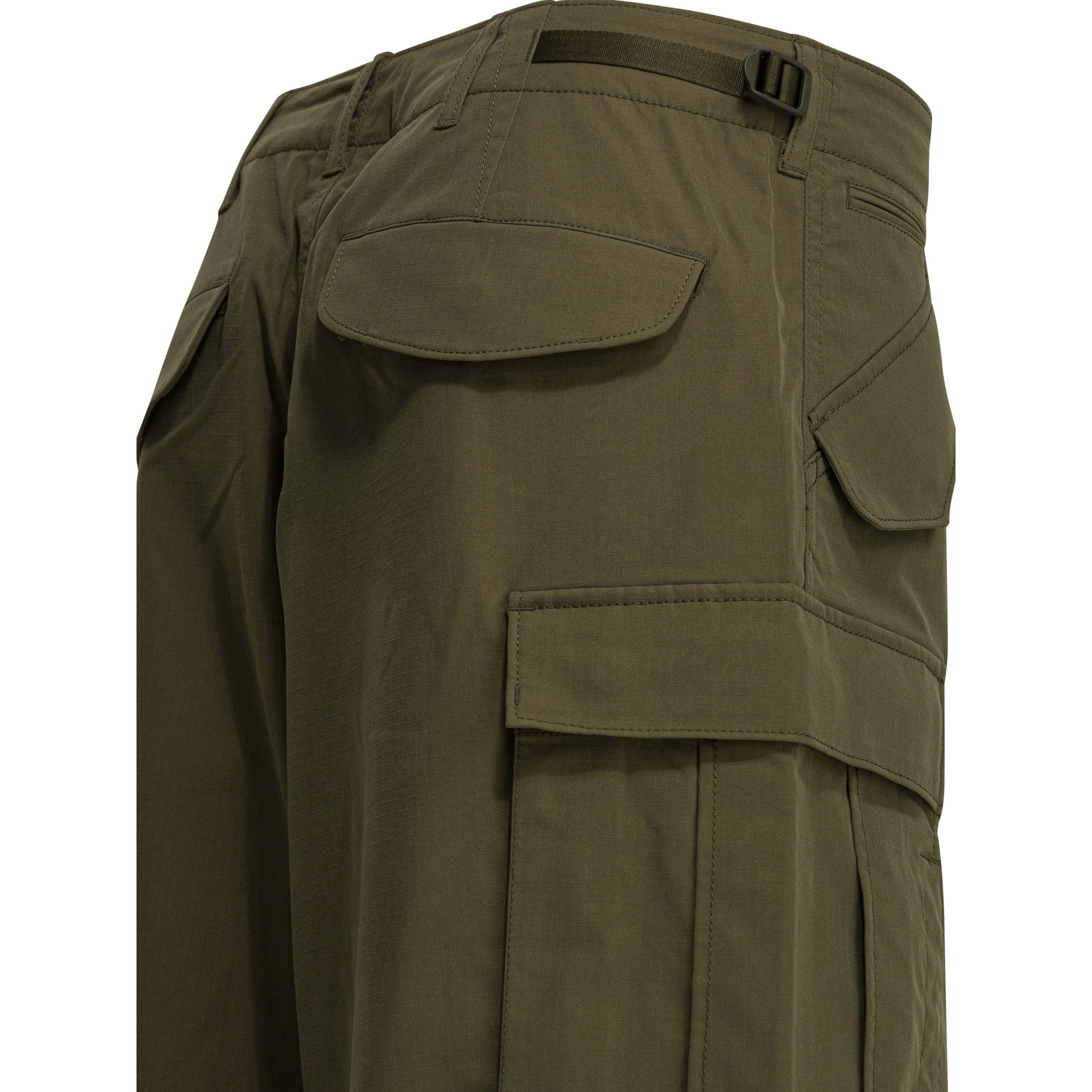 Wide-leg cargo pants