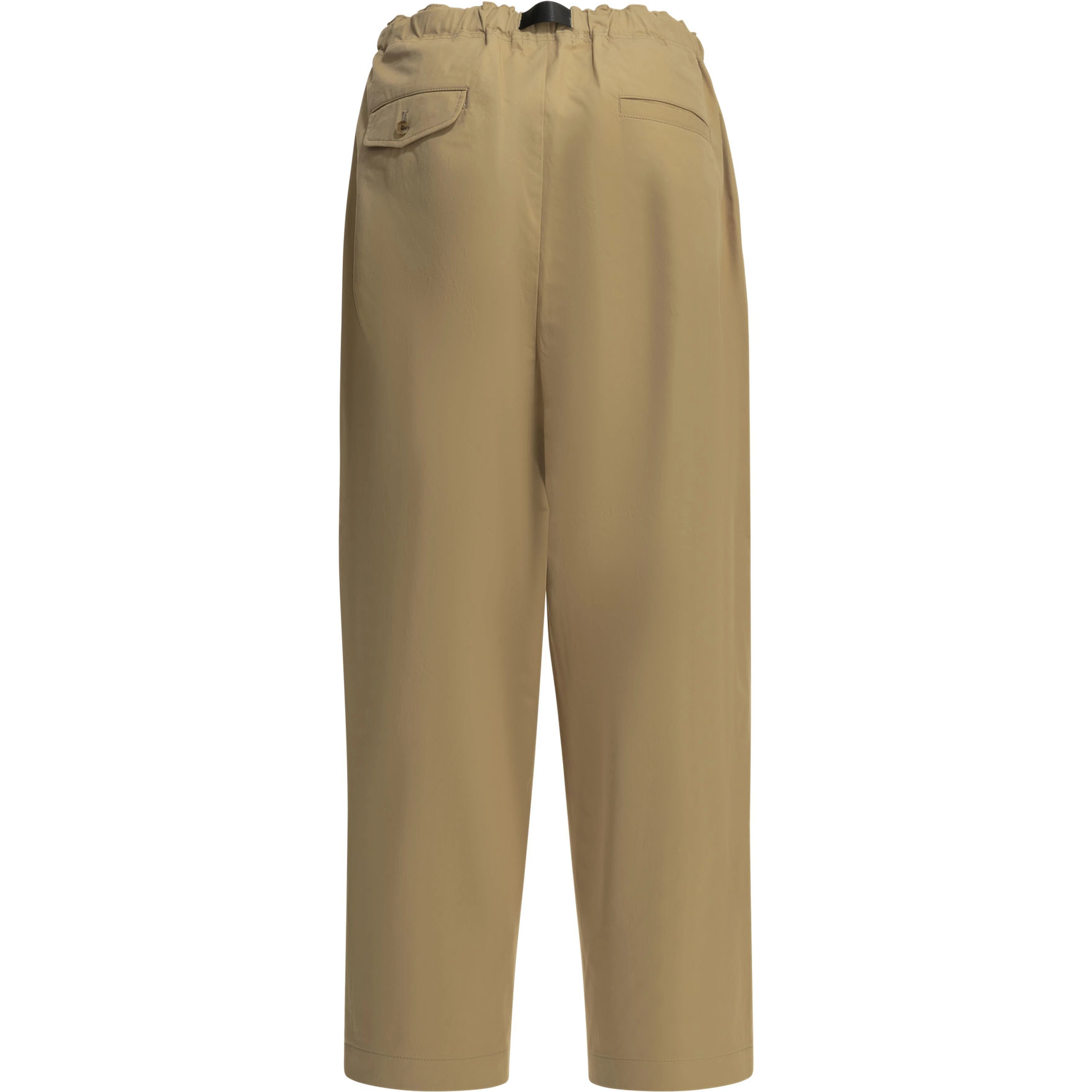 Casual pants with buckle