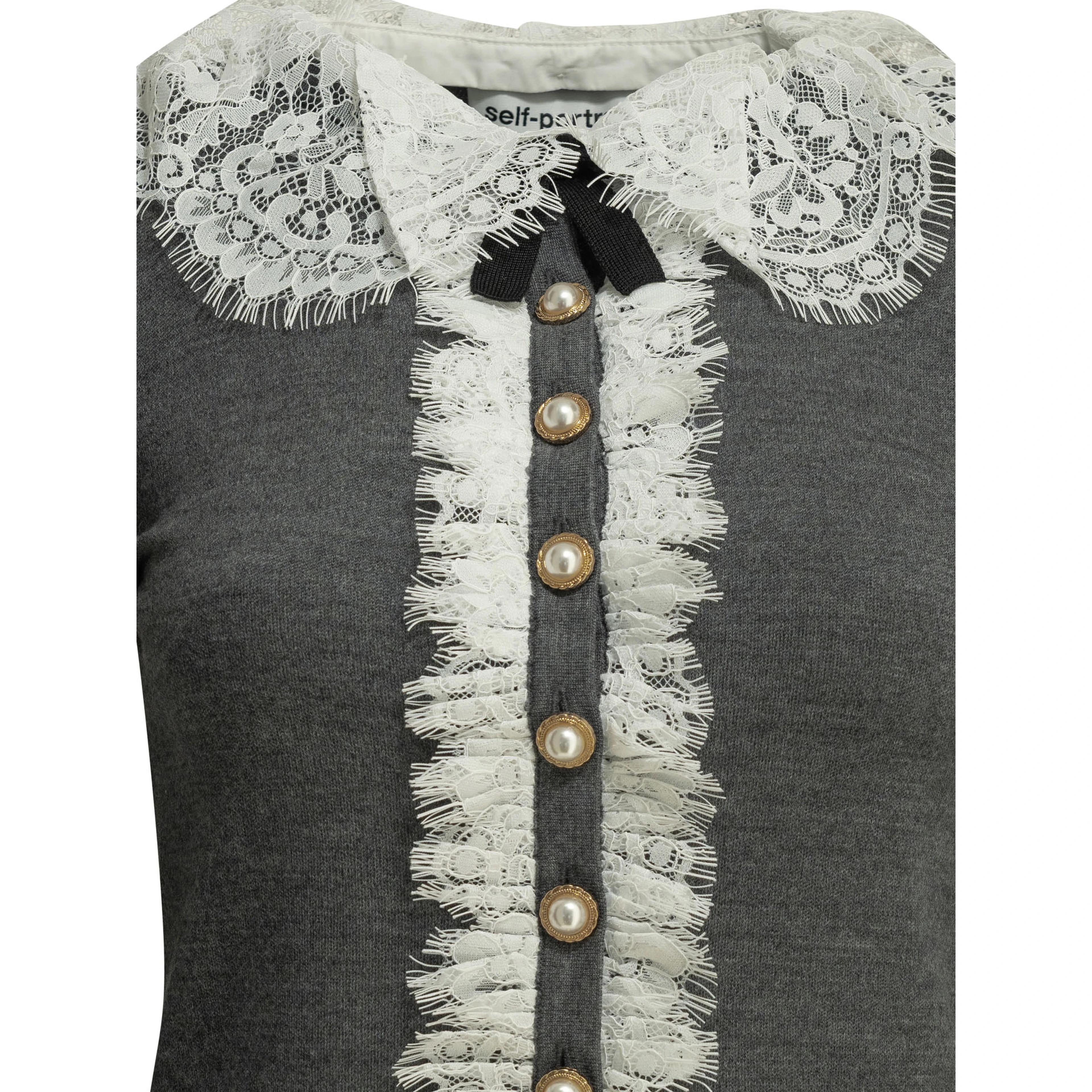 Sweater with lace collar