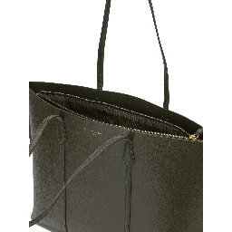 Shoulder bags