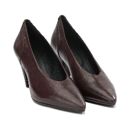 Heeled shoes