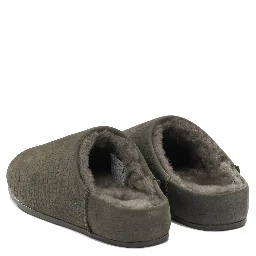 "Elea Embossed" slippers
