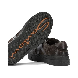 Low-top leather sneakers