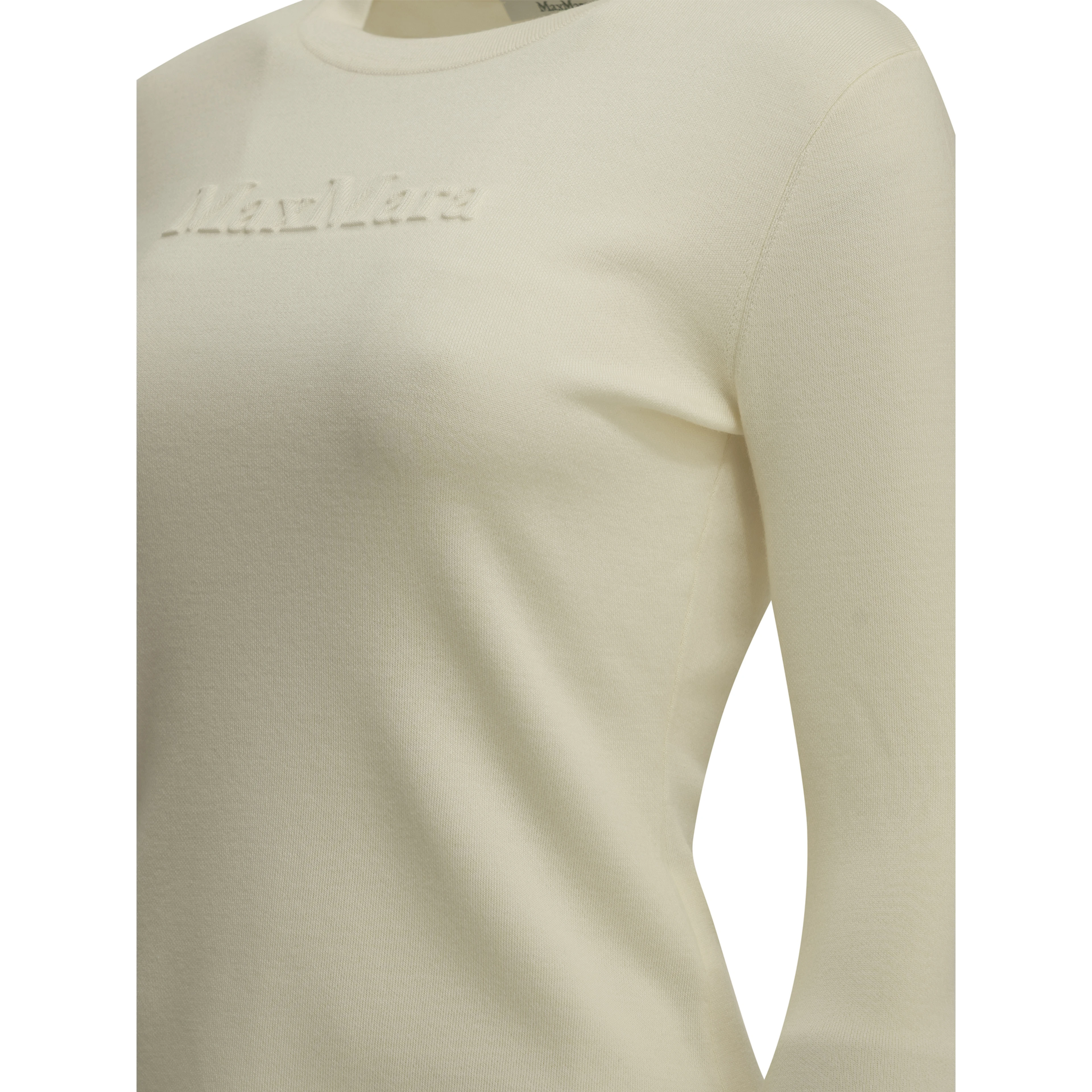 Round-neck T-shirt made of virgin wool