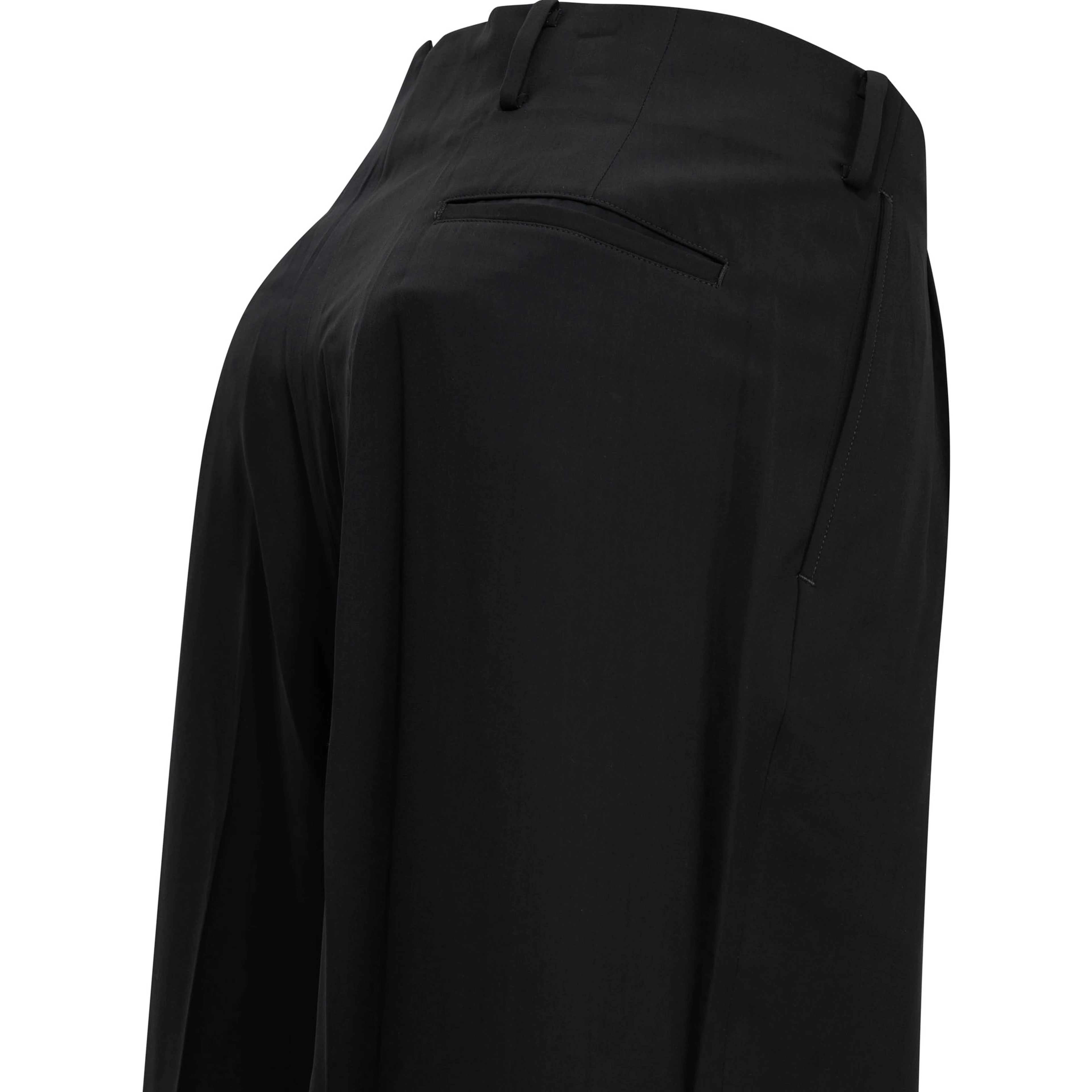 Tailored pants made of wool blend
