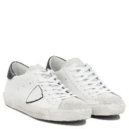 Sneakers & Slip-On