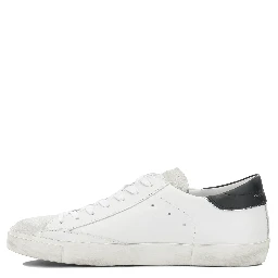 Sneakers & Slip-On