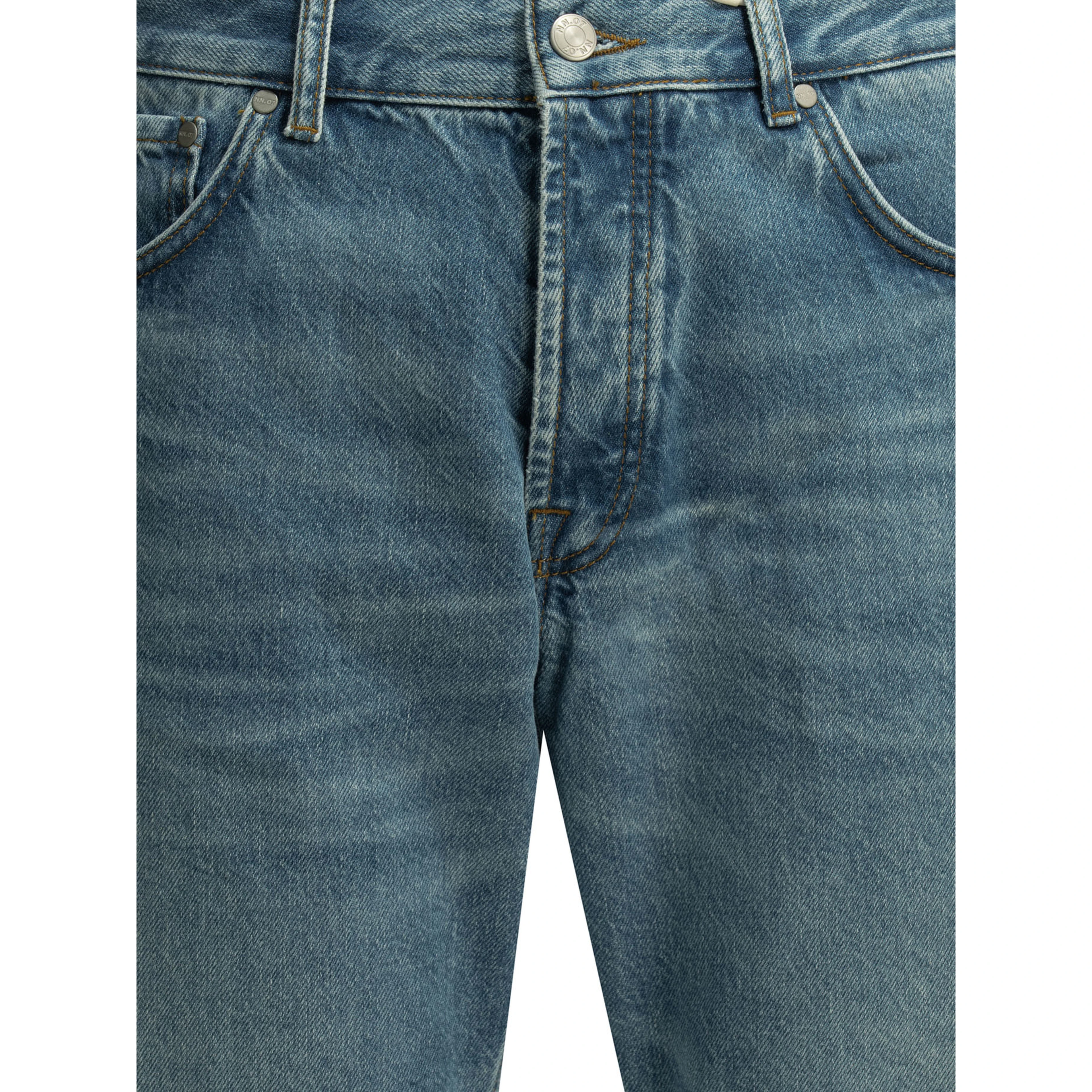 Straight-leg jeans