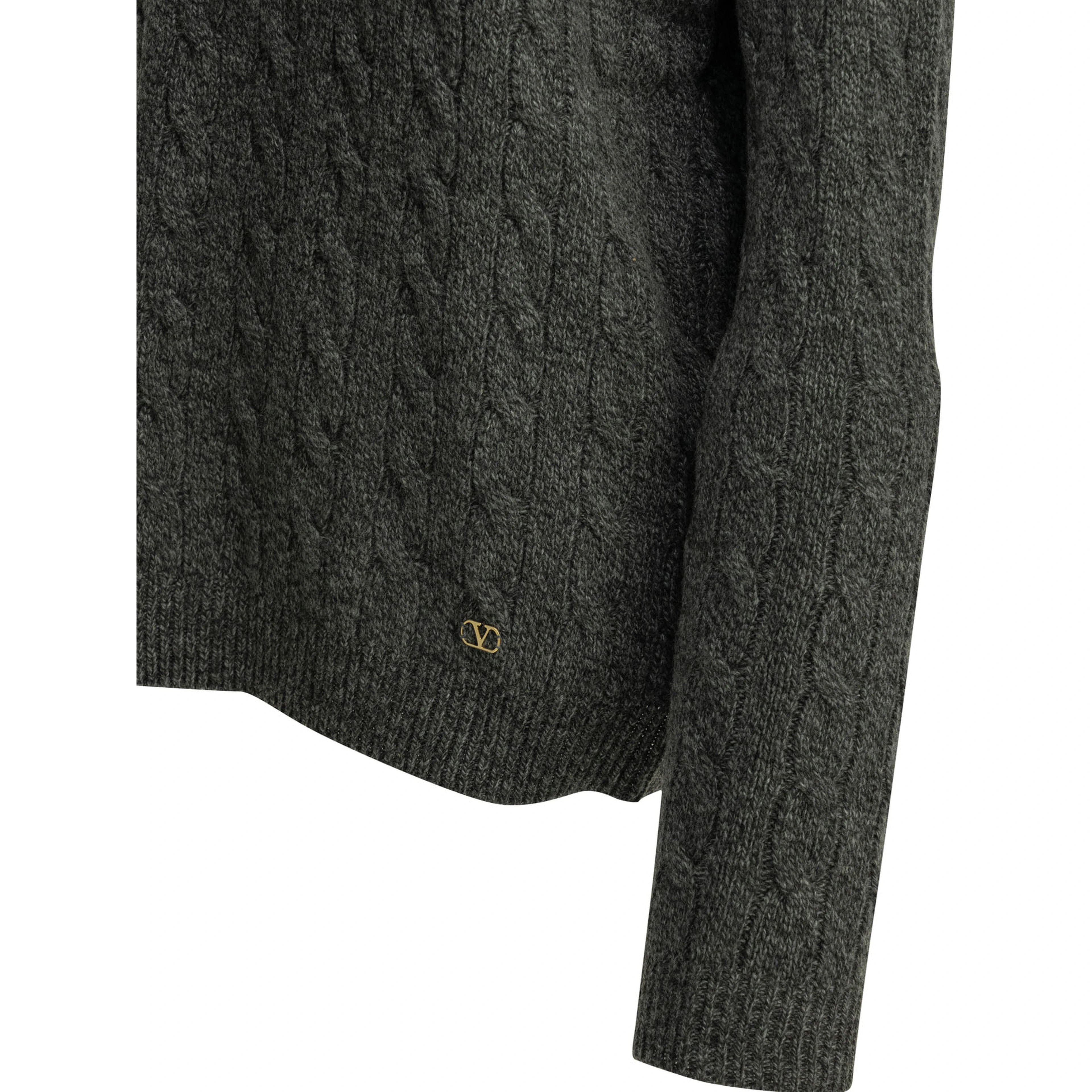 Virgin wool crewneck sweater