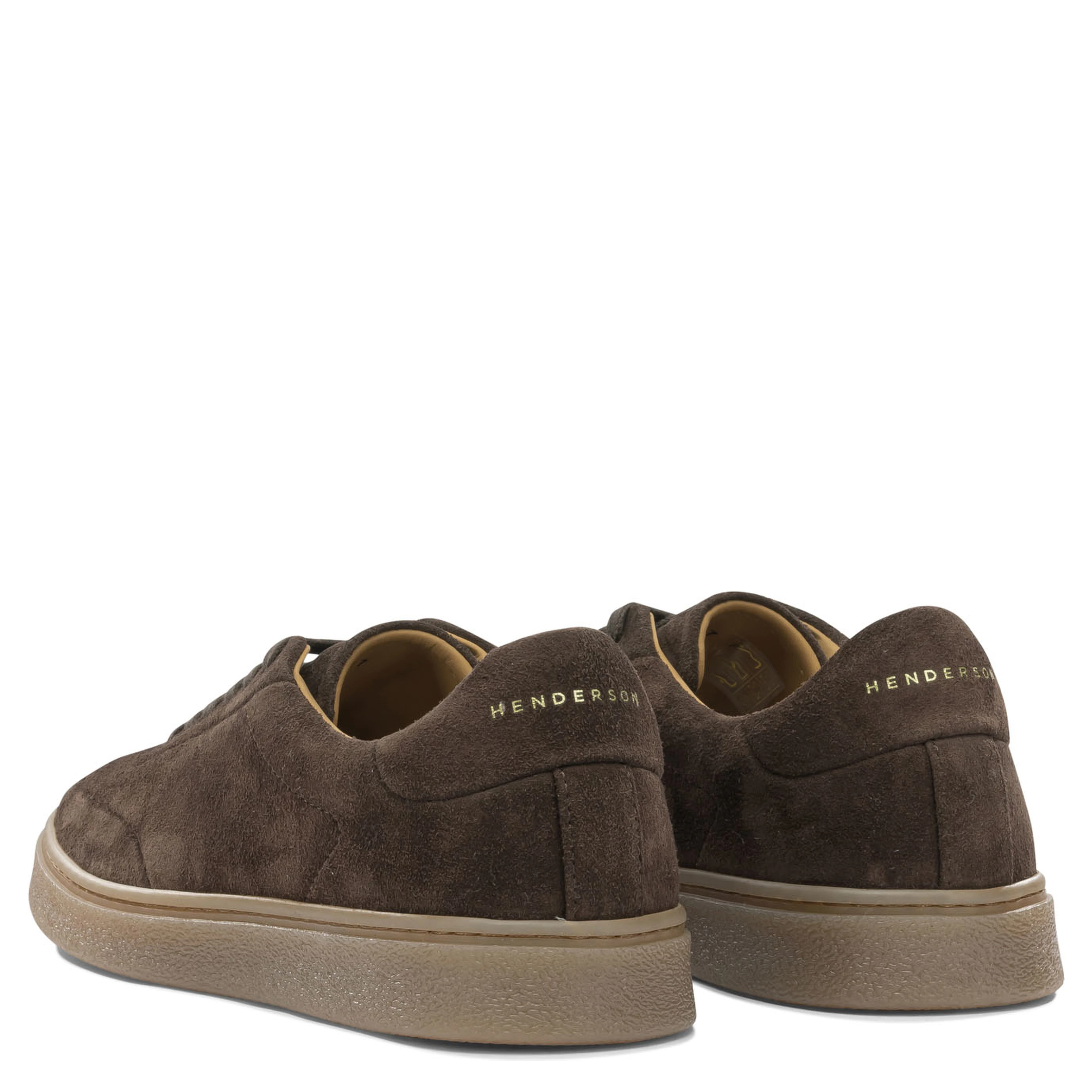 Sneakers & Slip-On