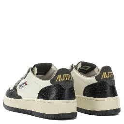 "Medalist Low" Low-Top Sneakers