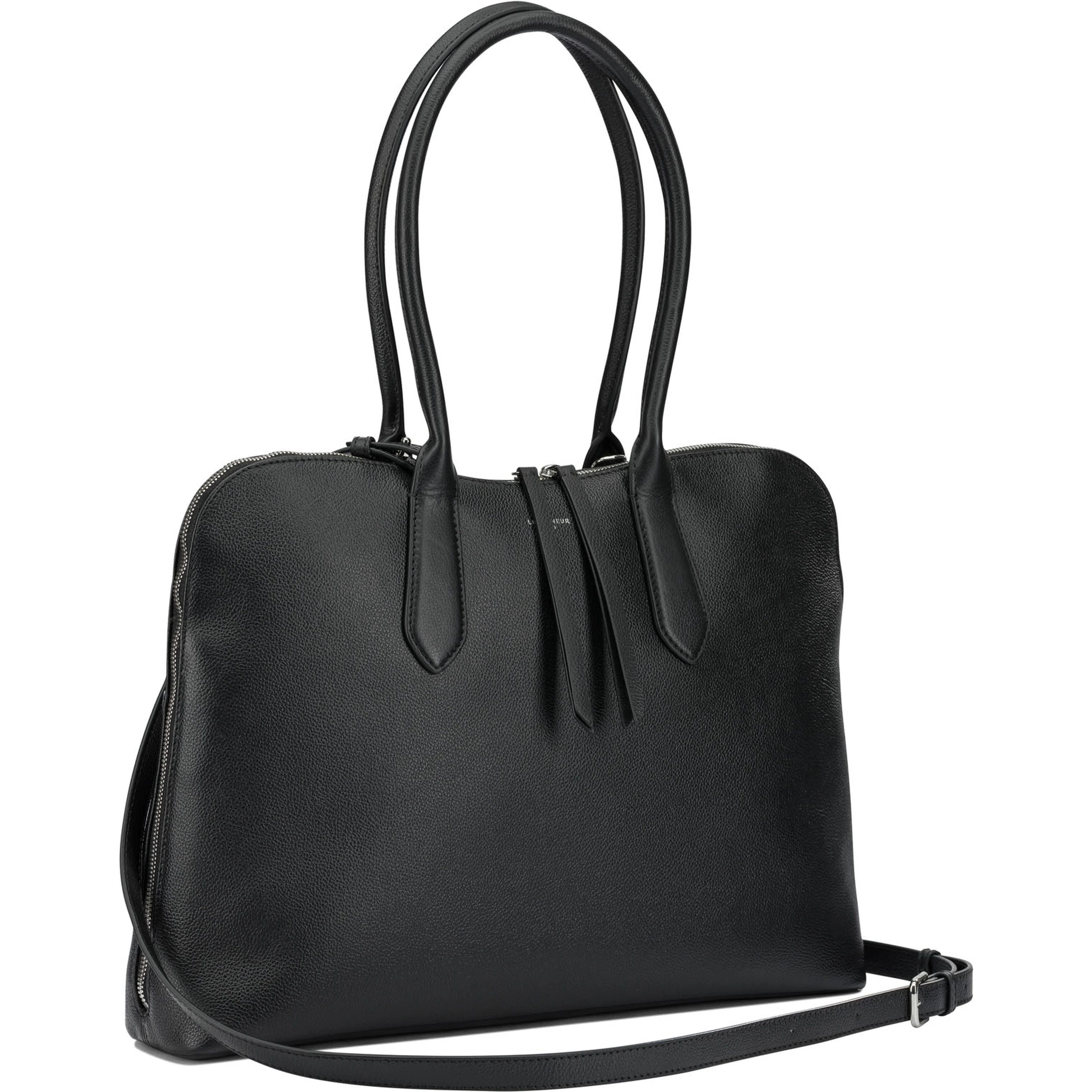 Shoulder bags