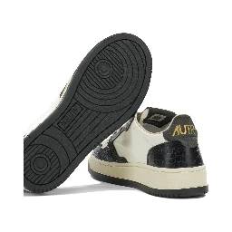"Medalist Low" Low-Top Sneakers