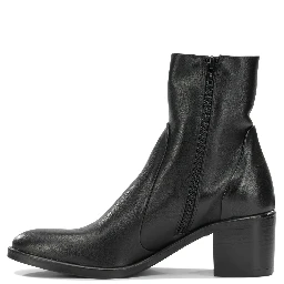 Boots & Ankle Boots