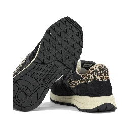 "Reelwind" Low-Top Sneakers