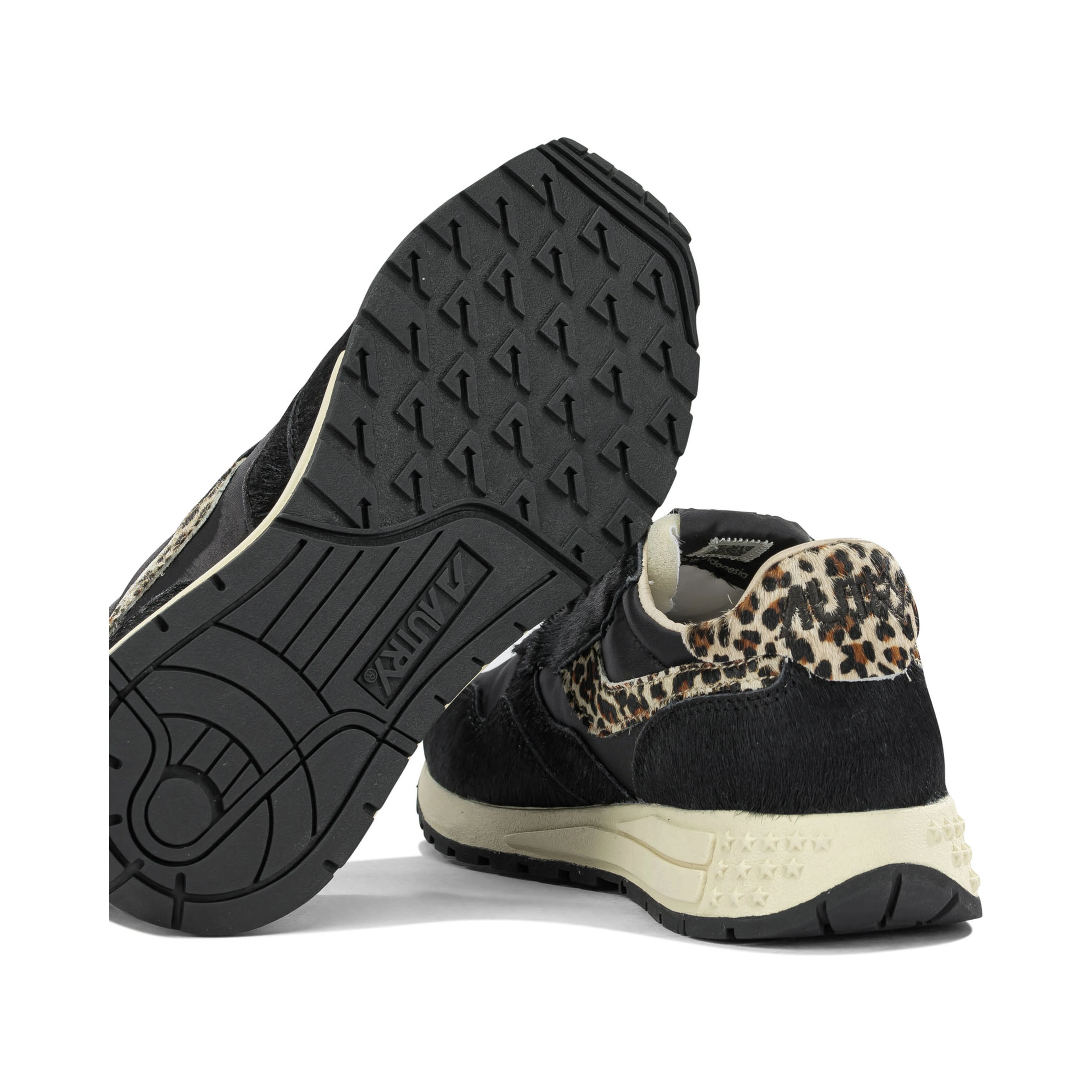 "Reelwind" Low-Top Sneakers