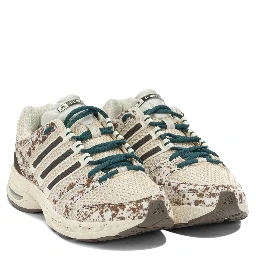 "Adistar Control 5" Low-Top Sneakers