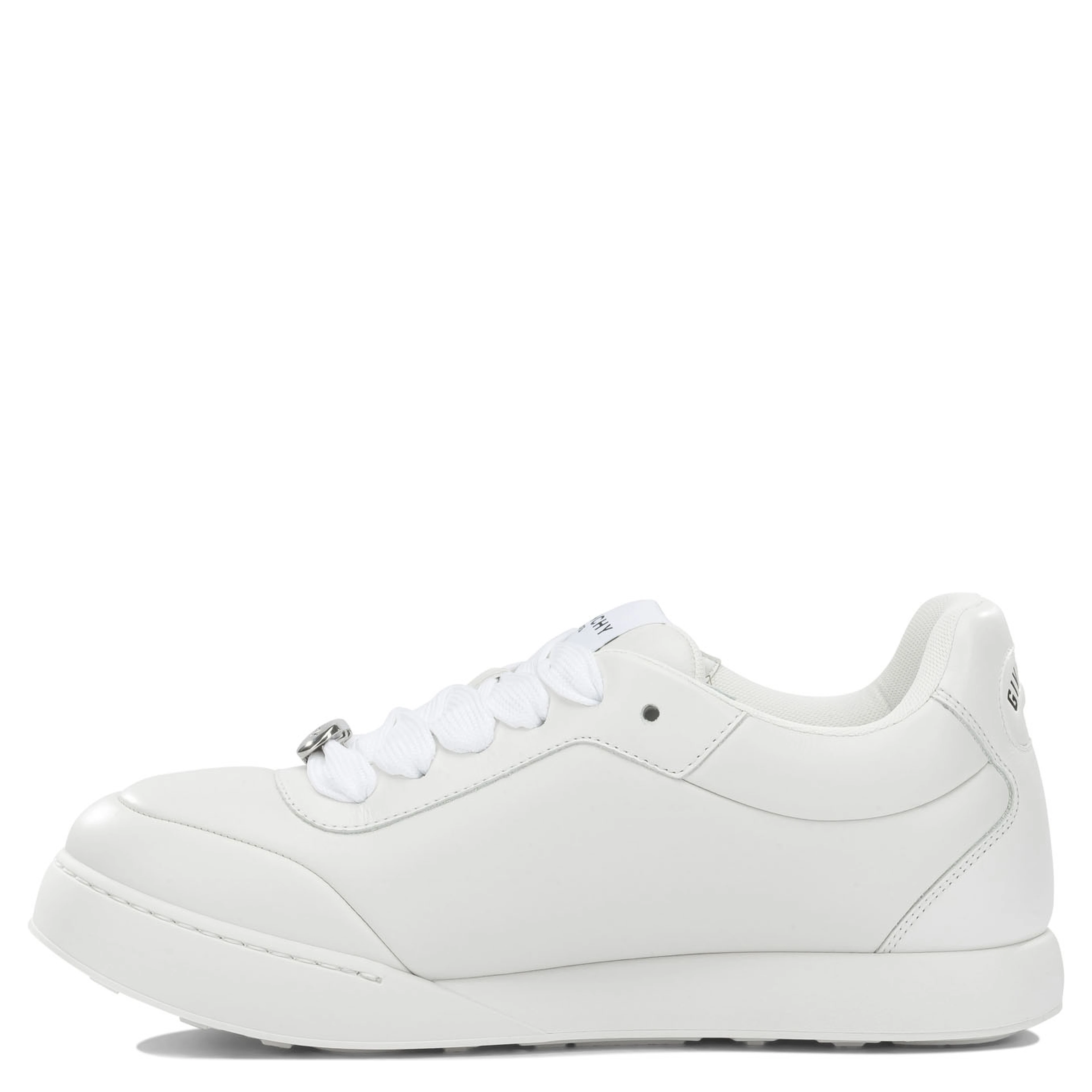 "Puffy Yard" Low-Top Sneakers