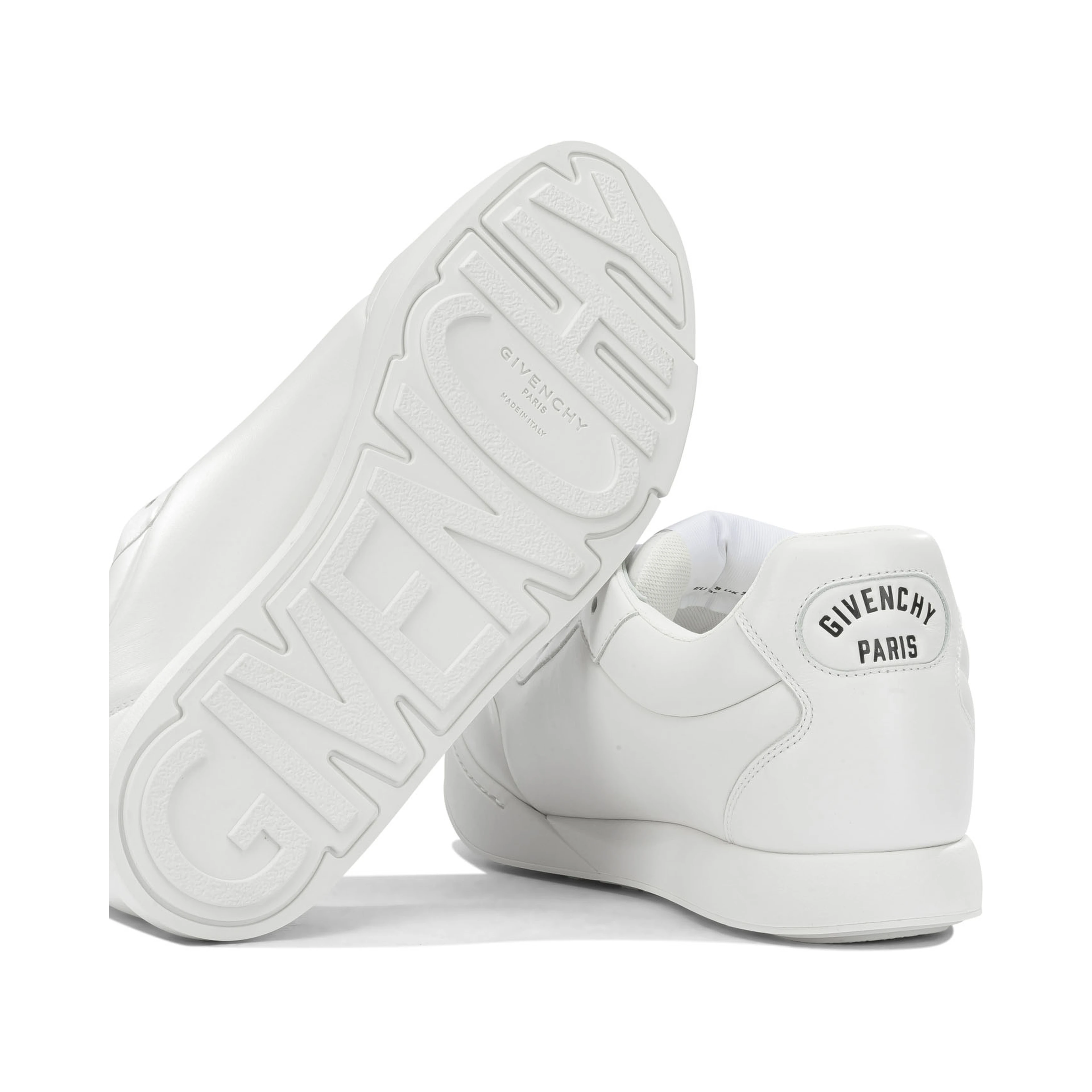"Puffy Yard" Low-Top Sneakers