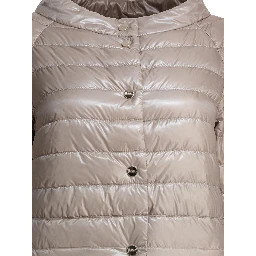 Reversible short down jacket made of ultra-light nylon