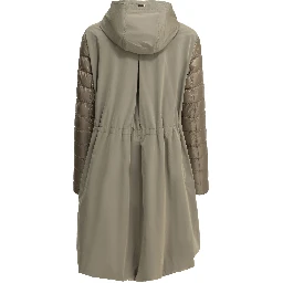 Long down jacket made of ultra-light nylon