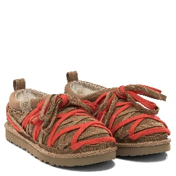 "Tasman Lace" slippers