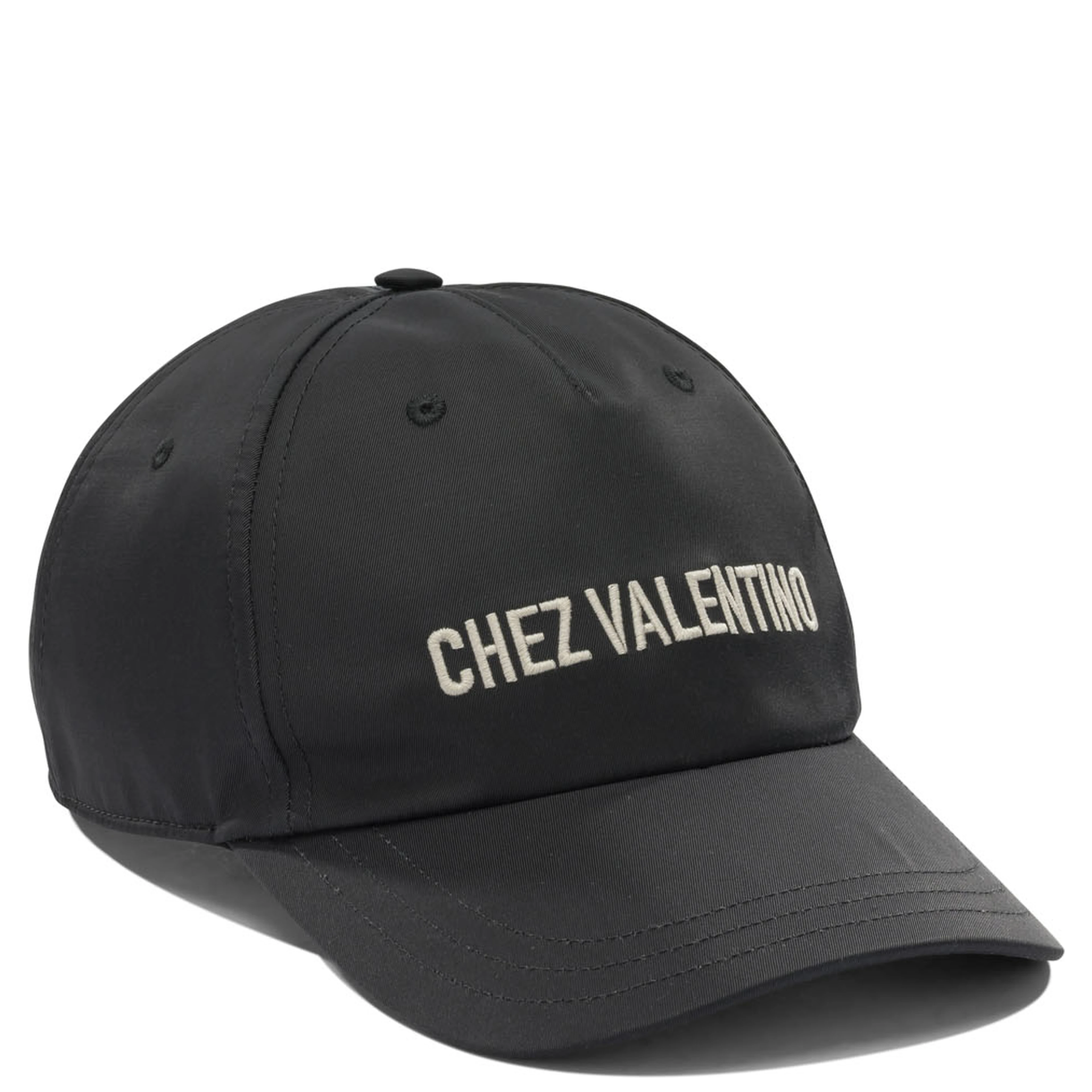Baseball cap with logo