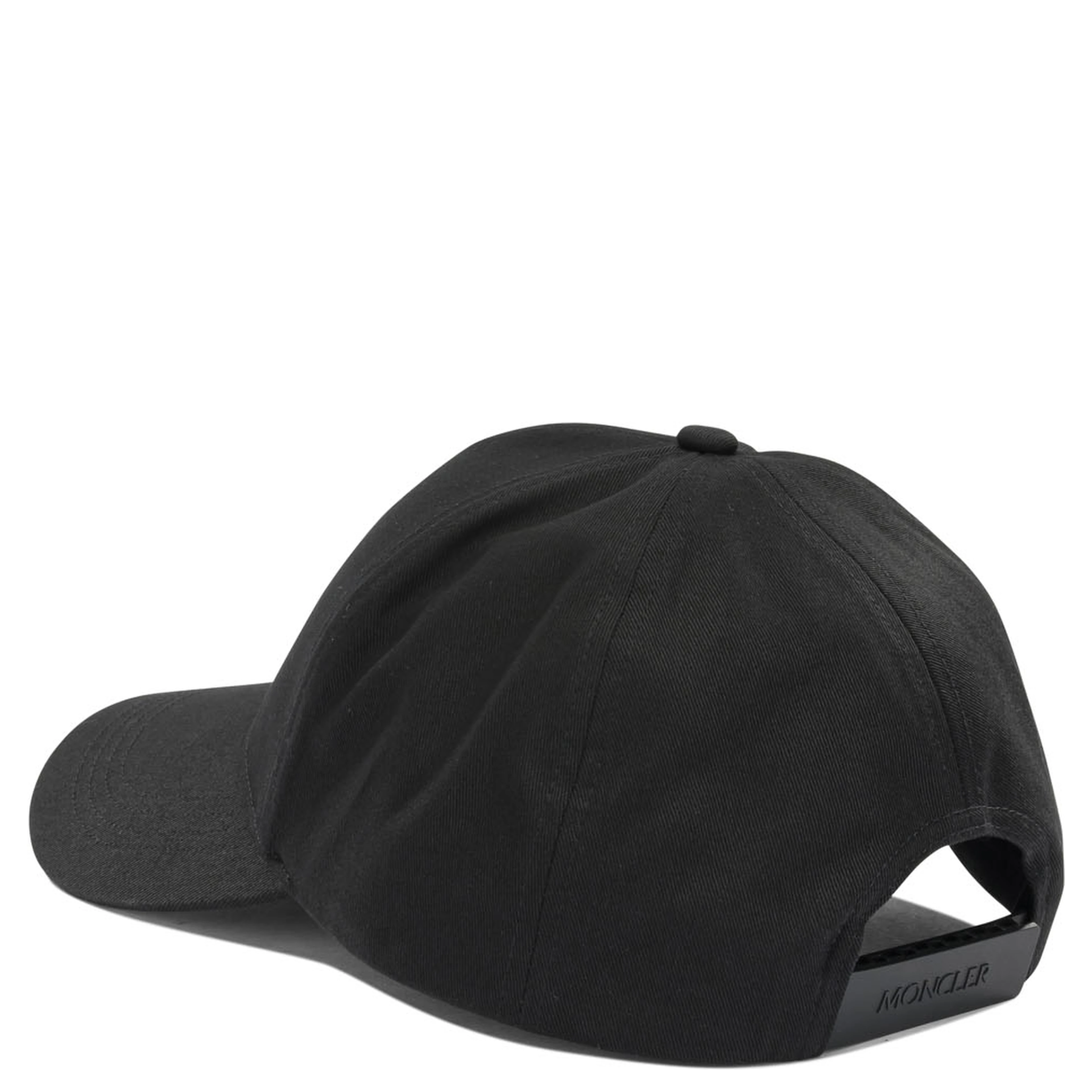Baseball cap with logo